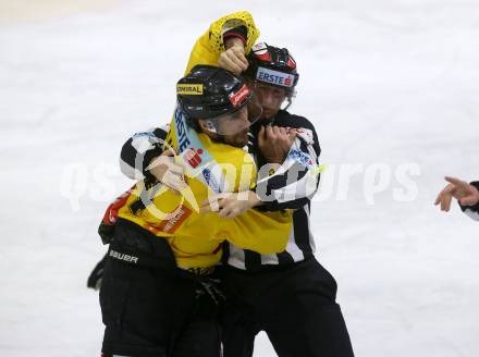 EBEL. Eishockey Bundesliga. KAC gegen	spusu Vienna Capitals.  Lakos Philippe  (Vienna Capitals). Klagenfurt, am 23.12.2018.
Foto: Kuess

---
pressefotos, pressefotografie, kuess, qs, qspictures, sport, bild, bilder, bilddatenbank