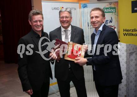 Sportgala. Nacht des Sports. Ehrung Sportler des Jahres.  Arno Arthofer, Landeshauptmann Peter Kaiser, Klaus Mitterdorfer. Velden, 22.12.2018.
Foto: Kuess 
---
pressefotos, pressefotografie, kuess, qs, qspictures, sport, bild, bilder, bilddatenbank