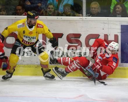 EBEL. Eishockey Bundesliga. KAC gegen	spusu Vienna Capitals. Andrew Jacon Kozek,  (KAC), Rotter Rafael (Vienna Capitals). Klagenfurt, am 23.12.2018.
Foto: Kuess

---
pressefotos, pressefotografie, kuess, qs, qspictures, sport, bild, bilder, bilddatenbank