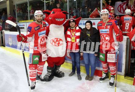 EBEL. Eishockey Bundesliga. KAC gegen	Dornbirn Bulldogs. Antenne Fan Bank, Martin Schumnig, Clemens Unterweger (KAC). Klagenfurt, am 13.1.2019.
Foto: Kuess

---
pressefotos, pressefotografie, kuess, qs, qspictures, sport, bild, bilder, bilddatenbank