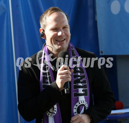 Fussball. 2. Liga. âSK Austria Klagenfurt gegen FC Blau Weiss Linz.  Stadionsprecher Christian Rosenzopf (Klagenfurt). Klagenfurt, 3.3.2019.
Foto: Kuess
---
pressefotos, pressefotografie, kuess, qs, qspictures, sport, bild, bilder, bilddatenbank