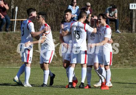 Fussball. Kaerntner Liga. ATUS Ferlach gegen Lind. Torjubel Alexander Weiss, Kiril Hristov Ristoskov, Lukas Jaklitsch, Abian Jose Serrano Davila, Jakob Orgonyi, Mateo Brisevac, Martin Posratschnig (Ferlach). Ferlach, am 30.3.2019.
Foto: Kuess
---
pressefotos, pressefotografie, kuess, qs, qspictures, sport, bild, bilder, bilddatenbank