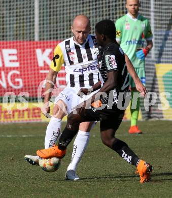 Fussball tipico Bundesliga. RZ Pellets WAC gegen LASK. Sekou Koita,  (WAC), Gernot Trauner (LASK). Wolfsberg, am 23.2.2019.
Foto: Kuess

---
pressefotos, pressefotografie, kuess, qs, qspictures, sport, bild, bilder, bilddatenbank