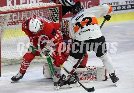 EBEL. Eishockey Bundesliga. KAC gegen	Moser Medical Graz99ers.  Adam Comrie, Lars Haugen,  (KAC), Dwight King (Graz). Klagenfurt, am 31.3.2019.
Foto: Kuess

---
pressefotos, pressefotografie, kuess, qs, qspictures, sport, bild, bilder, bilddatenbank