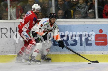 EBEL. Eishockey Bundesliga. KAC gegen	Moser Medical Graz99ers. Steven Strong,  (KAC), Erik Kirchschlaeger (Graz). Klagenfurt, am 31.3.2019.
Foto: Kuess

---
pressefotos, pressefotografie, kuess, qs, qspictures, sport, bild, bilder, bilddatenbank