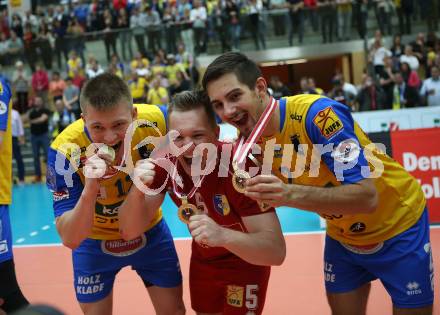 Volleyball. AVL Finale. SK Posojilnica Aich/Dob gegen SG Union Raiffeisen Waldviertel. Nicolai Grabmueller, Manuel Steiner, Maximilian Landfahrer (Aich/Dob). Bleiburg, 24.4.2019.
Foto: Kuess
---
pressefotos, pressefotografie, kuess, qs, qspictures, sport, bild, bilder, bilddatenbank