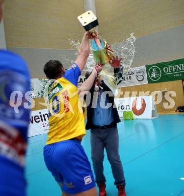 Volleyball. AVL Finale. SK Posojilnica Aich/Dob gegen SG Union Raiffeisen Waldviertel. Nejc Pusnik, Martin Micheu (Aich/Dob). Bleiburg, 24.4.2019.
Foto: Kuess
---
pressefotos, pressefotografie, kuess, qs, qspictures, sport, bild, bilder, bilddatenbank