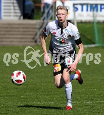 Fussball. Regionalliga. WAC Amateure gegen UVB Voecklamarkt. Raphael Schifferl  (WAC). Wolfsberg, 20.4.2019.
Foto: Kuess
---
pressefotos, pressefotografie, kuess, qs, qspictures, sport, bild, bilder, bilddatenbank