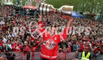 EBEL. Eishockey Bundesliga. Meisterfeier KAC.   Lars Haugen. Klagenfurt, am 29.4.2019.
Foto: Kuess
---
pressefotos, pressefotografie, kuess, qs, qspictures, sport, bild, bilder, bilddatenbank