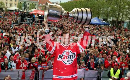 EBEL. Eishockey Bundesliga. Meisterfeier KAC.   Thomas Hundertpfund. Klagenfurt, am 29.4.2019.
Foto: Kuess
---
pressefotos, pressefotografie, kuess, qs, qspictures, sport, bild, bilder, bilddatenbank