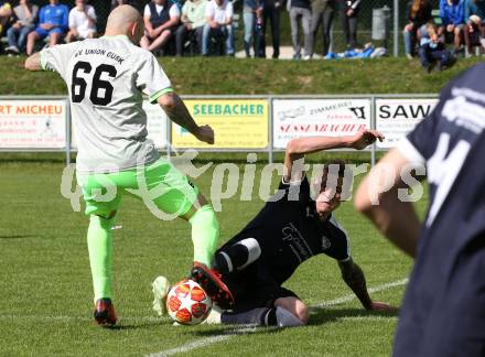 Fussball 2. Klasse C. Himmelberg gegen Gurk. Philipp Georg Fischer, (Himmelberg), Dragan Sprecakovic  (Gurk). Himmelberg, am 27.4.2019.
Foto: Kuess
---
pressefotos, pressefotografie, kuess, qs, qspictures, sport, bild, bilder, bilddatenbank