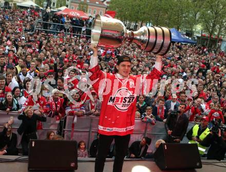 EBEL. Eishockey Bundesliga. Meisterfeier KAC.   Nikolaus Kraus. Klagenfurt, am 29.4.2019.
Foto: Kuess
---
pressefotos, pressefotografie, kuess, qs, qspictures, sport, bild, bilder, bilddatenbank