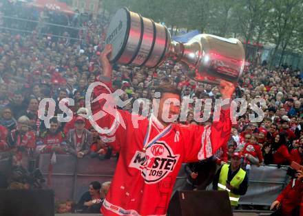 EBEL. Eishockey Bundesliga. Meisterfeier KAC.   Andrew Jacob Kozek. Klagenfurt, am 29.4.2019.
Foto: Kuess
---
pressefotos, pressefotografie, kuess, qs, qspictures, sport, bild, bilder, bilddatenbank