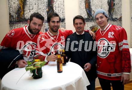 EBEL. Eishockey Bundesliga. Meisterfeier KAC.   Christoph Duller, Martin Schumnig, Oliver Pilloni, Clemens Unterweger. Klagenfurt, am 29.4.2019.
Foto: Kuess
---
pressefotos, pressefotografie, kuess, qs, qspictures, sport, bild, bilder, bilddatenbank