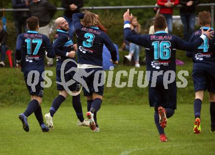 Fussball Unterliga Ost. Ludmannsdorf gegen Eisenkappel. Torjubel Danijel Josimovic, Marco Spendier, Dejan Smeh (Ludmannsdorf). Ludmannsdorf, am 19.5.2018.
Foto: Kuess
---
pressefotos, pressefotografie, kuess, qs, qspictures, sport, bild, bilder, bilddatenbank