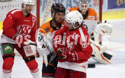 Ebel Eishockey Bundesliga. Testspiel. KAC gegen Wolfsburg Grizzlys.  Daniel Obersteiner, (KAC), Garrett Festerling   (Wolfsburg). Klagenfurt, am 21.8.2019.
Foto: Kuess
www.qspictures.net
---
pressefotos, pressefotografie, kuess, qs, qspictures, sport, bild, bilder, bilddatenbank