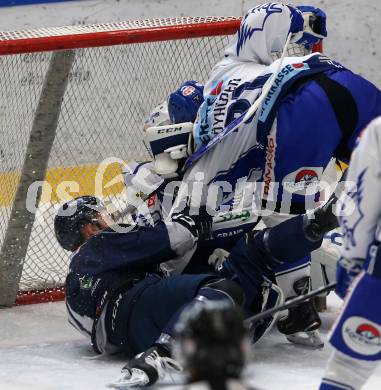 EBEL. Eishockey Bundesliga. Turnier. EC VSV gegen Fehervar AV19.   Marko Poeyhoenen,  (VSV), Pal Krisztian Szabo (Fehervar). Bled, am 23.8.2019.
Foto: Kuess
www.qspictures.net
---
pressefotos, pressefotografie, kuess, qs, qspictures, sport, bild, bilder, bilddatenbank