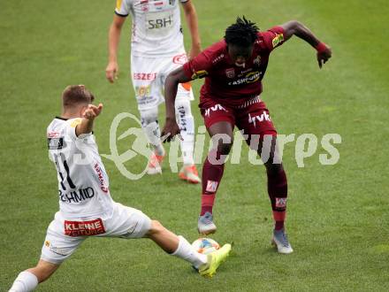 Fussball tipico Bundesliga. RZ Pellets WAC gegen Cashpoint SCR Altach.  Romano Christian Schmid, (WAC), Ousmane Diakite (Altach). Wolfsberg, am 24.8.2019.
Foto: Kuess
www.qspictures.net

---
pressefotos, pressefotografie, kuess, qs, qspictures, sport, bild, bilder, bilddatenbank