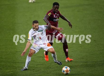 Fussball tipico Bundesliga. RZ Pellets WAC gegen Cashpoint SCR Altach.  Shon Zalman Weissman,  (WAC), Samuel Yves Oum Gouet (Altach). Wolfsberg, am 24.8.2019.
Foto: Kuess
www.qspictures.net

---
pressefotos, pressefotografie, kuess, qs, qspictures, sport, bild, bilder, bilddatenbank