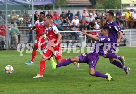 Fussball 2. Liga. SK Austra Klagenfurt gegen FC Blau Weiss Linz. Darijo Pecirep, Oliver Markoutz (Austria Klagenfurt), Martin Kreuzriegler (BW Linz). Klagenfurt, am 25.8.2019.
Foto: Kuess
---
pressefotos, pressefotografie, kuess, qs, qspictures, sport, bild, bilder, bilddatenbank