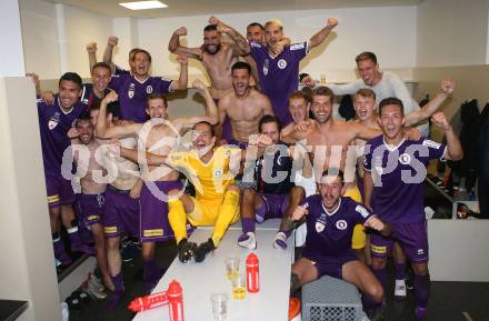 Fussball 2. Liga. SK Austra Klagenfurt gegen FC Blau Weiss Linz. Jubel (Austria Klagenfurt). Klagenfurt, am 25.8.2019.
Foto: Kuess
---
pressefotos, pressefotografie, kuess, qs, qspictures, sport, bild, bilder, bilddatenbank