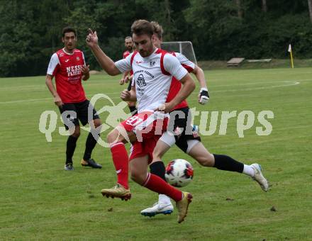 Fussball. Kaerntner Liga. Ferlach Atus gegen Spittal/Drau.  Jakob Orgonyi (Ferlach), Raphael Willibald Glanznig  (Spittal). Ferlach, 24.8.2019.
Foto: Kuess
www.qspictures.net
---
pressefotos, pressefotografie, kuess, qs, qspictures, sport, bild, bilder, bilddatenbank