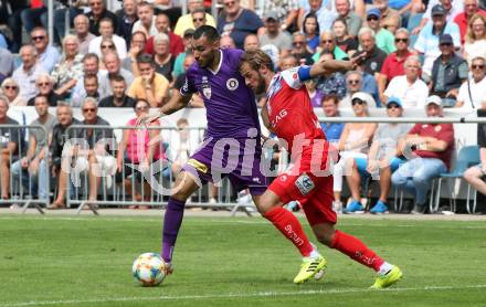 Fussball 2. Liga. SK Austra Klagenfurt gegen FC Blau Weiss Linz. Baris Ekincier,  (Austria Klagenfurt), Martin Grasegger (Linz). Klagenfurt, am 25.8.2019.
Foto: Kuess
www.qspictures.net
---
pressefotos, pressefotografie, kuess, qs, qspictures, sport, bild, bilder, bilddatenbank