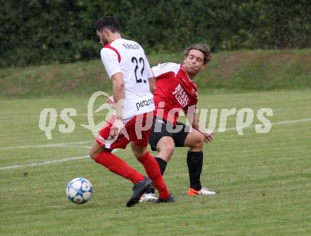 Fussball. Kaerntner Liga. Ferlach Atus gegen Spittal/Drau. Stephan Buergler (Ferlach), Nico Raphaele Stranner  (Spittal). Ferlach, 24.8.2019.
Foto: Kuess
www.qspictures.net
---
pressefotos, pressefotografie, kuess, qs, qspictures, sport, bild, bilder, bilddatenbank