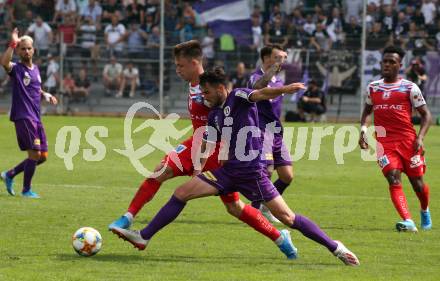 Fussball 2. Liga. SK Austra Klagenfurt gegen FC Blau Weiss Linz. Polydoros Gkezos,  (Austria Klagenfurt), Philipp Pomer (Linz). Klagenfurt, am 25.8.2019.
Foto: Kuess
www.qspictures.net
---
pressefotos, pressefotografie, kuess, qs, qspictures, sport, bild, bilder, bilddatenbank