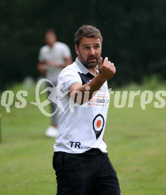 Fussball. Kaerntner Liga. Ferlach Atus gegen Spittal/Drau. Trainer Rudolf Schoenherr   (Spittal). Ferlach, 24.8.2019.
Foto: Kuess
www.qspictures.net
---
pressefotos, pressefotografie, kuess, qs, qspictures, sport, bild, bilder, bilddatenbank