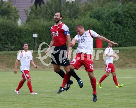 Fussball. Kaerntner Liga. Ferlach Atus gegen Spittal/Drau.  Dejan Kern (Ferlach),   Daniel Trupp (Spittal). Ferlach, 24.8.2019.
Foto: Kuess
www.qspictures.net
---
pressefotos, pressefotografie, kuess, qs, qspictures, sport, bild, bilder, bilddatenbank