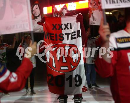 EBEL. Eishockey Bundesliga. KAC gegen	Hydro Fehervar AV 19. Meisterfahne (KAC). Klagenfurt, am 13.9.2019.
Foto: Kuess
www.qspictures.net

---
pressefotos, pressefotografie, kuess, qs, qspictures, sport, bild, bilder, bilddatenbank