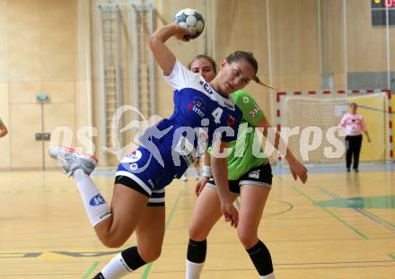 Handball Frauen Bundesliga. SC Kelag Ferlach/Feldkirchen gegen UHC Muellner Bau Stockerau.  Luisa Marina Senitza,  (Ferlach/Feldkirchen), Stefanie Schalko (Stockerau). Ferlach, am 14.9.2019.
Foto: Kuess
www.qspictures.net
---
pressefotos, pressefotografie, kuess, qs, qspictures, sport, bild, bilder, bilddatenbank