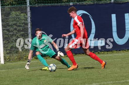 Fussball. Kaerntner Liga. KAC 1909 gegen Koettmannsdorf. Lukas Matthias Hausott (KAC),  Werner Ambrosch (Koettmannsdorf). Klagenfurt, 14.9.2019.
Foto: Kuess
www.qspictures.net
---
pressefotos, pressefotografie, kuess, qs, qspictures, sport, bild, bilder, bilddatenbank