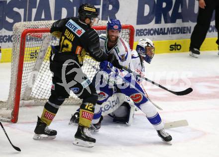 EBEL. Eishockey Bundesliga. EC VSV gegen spusu Vienna Capitals.  Kevin Schmidt, (VSV), Kyle Baun  (Vienna Capitals). Villach, am 20.9.2019.
Foto: Kuess
www.qspictures.net
---
pressefotos, pressefotografie, kuess, qs, qspictures, sport, bild, bilder, bilddatenbank