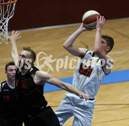 Basketball 2. Bundesliga. Grunddurchgang 1. Runde. Woerthersee Piraten gegen Mistelbach Mustangs. Tevz Ruzic,  (Piraten), Jakub Krakovic (Mustangs). Klagenfurt, am 21.9.2019.
Foto: Kuess
www.qspictures.net

---
pressefotos, pressefotografie, kuess, qs, qspictures, sport, bild, bilder, bilddatenbank