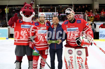 EBEL. Eishockey Bundesliga. KAC gegen	EC Red Bull Salzburg. Thomas Koch, Spieler des Abends, David Madlener (KAC). Klagenfurt, am 22.9.2019.
Foto: Kuess
www.qspictures.net

---
pressefotos, pressefotografie, kuess, qs, qspictures, sport, bild, bilder, bilddatenbank