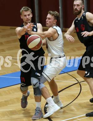 Basketball 2. Bundesliga. Grunddurchgang 1. Runde. Woerthersee Piraten gegen Mistelbach Mustangs. Lukas Simoner (Piraten), Michal Semerad (Mistelbach). Klagenfurt, am 21.9.2019.
Foto: Kuess
www.qspictures.net

---
pressefotos, pressefotografie, kuess, qs, qspictures, sport, bild, bilder, bilddatenbank