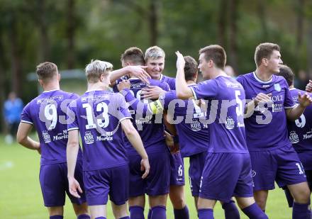 Fussball. 1. Klasse D. Eisenkappel gegem Globasnitz. Edin Avdic, David Smrtnik, Stefan Opietnik, Niko Smrtnik, Toni Smrtnik, David Smrtnik, Igor Orasche (Eisenkappel). Eisenkappel, 21.9.2019.  
Foto: Kuess
www.qspictures.net
---
pressefotos, pressefotografie, kuess, qs, qspictures, sport, bild, bilder, bilddatenbank