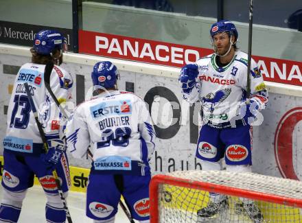 EBEL. Eishockey Bundesliga. EC VSV gegen Hydro Fehervar AV 19. Torjubel Chris Collins, Nico Brunner, Martin Ulmer  (VSV). Villach, am 27.9.2019.
Foto: Kuess
www.qspictures.net
---
pressefotos, pressefotografie, kuess, qs, qspictures, sport, bild, bilder, bilddatenbank