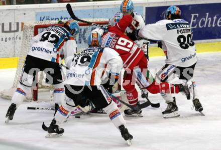 EBEL. Eishockey Bundesliga. KAC gegen	EHC Liwest Black Wings Linz. Stefan Geier, (KAC), Rutkowski Troy, Florek Justin, Pusnik Julian (Linz). Klagenfurt, am 29.9.2019.
Foto: Kuess
www.qspictures.net

---
pressefotos, pressefotografie, kuess, qs, qspictures, sport, bild, bilder, bilddatenbank