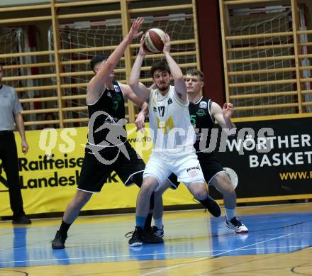 Basketball Zweite Liga 2019/2020. Grunddurchgang 6. Runde. Woerthersee Piraten gegen Deutsch Wagram Alligators. Christof Gspandl (Piraten),  Marko Goranovic, Branislav Balvan (Alligators). Klagenfurt, am 26.10.2019.
Foto: Kuess
www.qspictures.net

---
pressefotos, pressefotografie, kuess, qs, qspictures, sport, bild, bilder, bilddatenbank