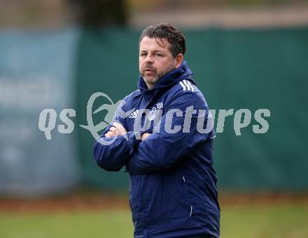 Fussball Kaerntner Liga. Treibach gegen St. Jakob/Ros. .  Trainer Martin Harald Kaiser (Treibach). Treibach, am 9.11.2019.
Foto: Kuess
www.qspictures.net
---
pressefotos, pressefotografie, kuess, qs, qspictures, sport, bild, bilder, bilddatenbank