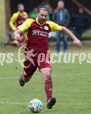 Fussball Unterliga West. Radenthein gegen Lienz.  Mario Steiner (Radenthein). Radenthein, am 2.11.2019.
Foto: Kuess
www.qspictures.net

---
pressefotos, pressefotografie, kuess, qs, qspictures, sport, bild, bilder, bilddatenbank