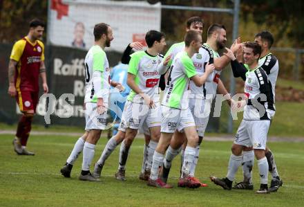 Fussball Unterliga West. Radenthein gegen Lienz.  Torjubel Christopher Korber, Sven Lovric, Antonel Cabraja, Dominik Mueller,  (Lienz). Radenthein, am 2.11.2019.
Foto: Kuess
www.qspictures.net

---
pressefotos, pressefotografie, kuess, qs, qspictures, sport, bild, bilder, bilddatenbank