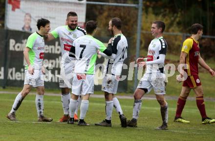 Fussball Unterliga West. Radenthein gegen Lienz.  Torjubel Christopher Korber, Sven Lovric, Antonel Cabraja, Dominik Mueller,  (Lienz). Radenthein, am 2.11.2019.
Foto: Kuess
www.qspictures.net

---
pressefotos, pressefotografie, kuess, qs, qspictures, sport, bild, bilder, bilddatenbank