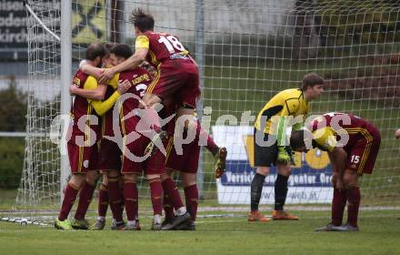 Fussball Unterliga West. Radenthein gegen Lienz. Torjubel Matic Volcic, Lukas Fruehauf, Mario Steiner, Simon Peter Suprun  (Radenthein). Radenthein, am 2.11.2019.
Foto: Kuess
www.qspictures.net

---
pressefotos, pressefotografie, kuess, qs, qspictures, sport, bild, bilder, bilddatenbank