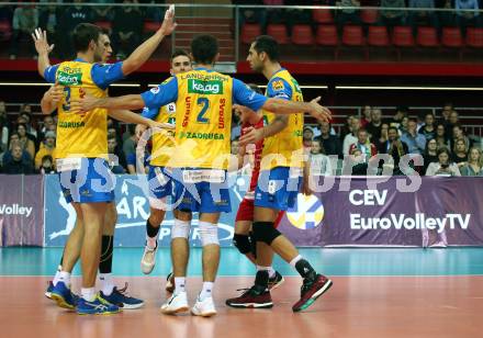 Volleyball. CEV Champions League Volley 2020 Men. SK Zadruga Aich/Dob gegen HAOK Mladost Zageb. Jubel (Aich/Dob). Klagenfurt, am 13.11.2019.
Foto: Kuess
www.qspictures.net
Foto: Kuess
---
pressefotos, pressefotografie, kuess, qs, qspictures, sport, bild, bilder, bilddatenbank