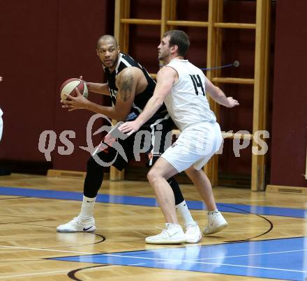 Basketball Zweite Liga 2019/2020. Grunddurchgang 11. Runde. Woerthersee Piraten gegen Mattersburg Rocks. Maximilian Kunovjanek (Piraten),  Gary Ware (Mattersburg). Klagenfurt, am 23.11.2019.
Foto: Kuess
www.qspictures.net

---
pressefotos, pressefotografie, kuess, qs, qspictures, sport, bild, bilder, bilddatenbank