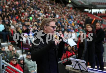 SK Austria Klagenfurt. Mitsing-Konzert. Kaernten singt Weihnachtslieder.  Nik P.. Klagenfurt, am 1.12.2019.
Foto: Kuess
www.qspictures.net
---
pressefotos, pressefotografie, kuess, qs, qspictures, sport, bild, bilder, bilddatenbank